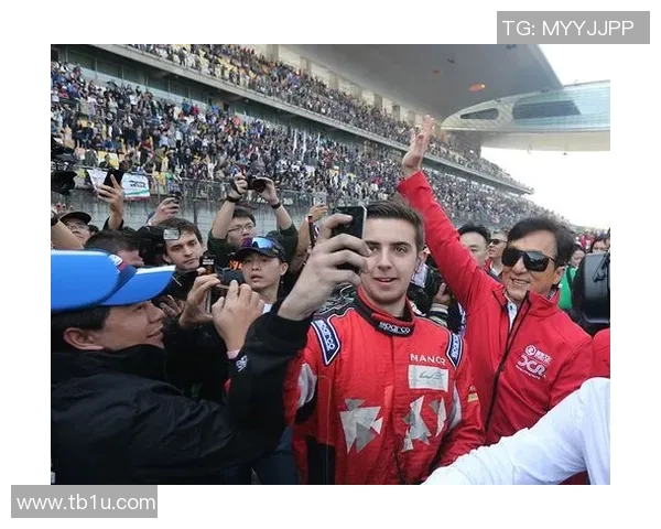 广州排球队耐力训练揭秘助力球队在赛场上勇攀高峰